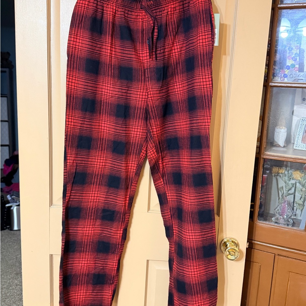 Target‎ Red and Black Plaid Flannel Pajama Pants